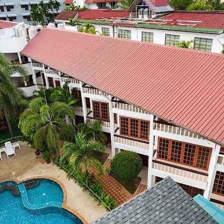 Neptuna Hotel By Maduzi Phuket Zewnętrze zdjęcie